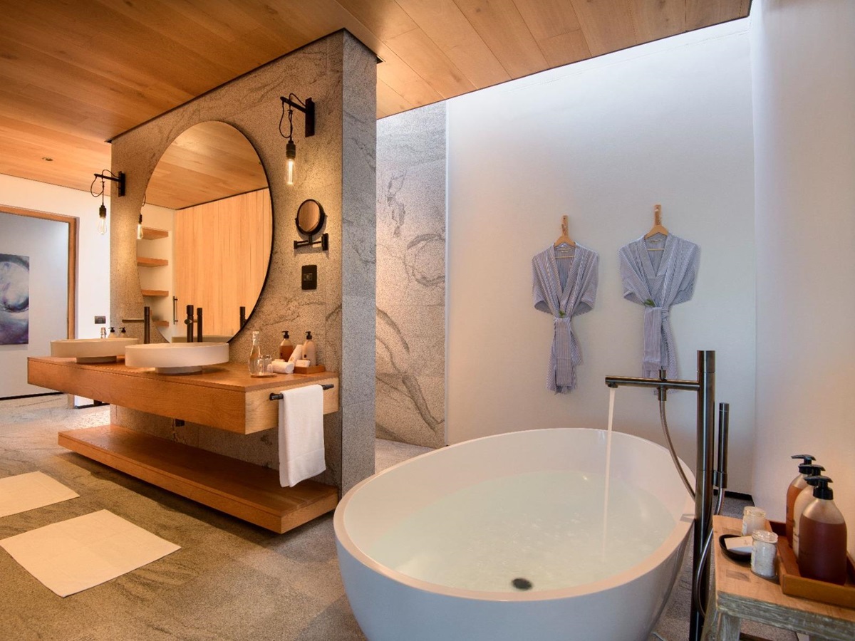 Guest suite bathroom at Morukuru Beach Lodge in De Hoop Nature Reserve