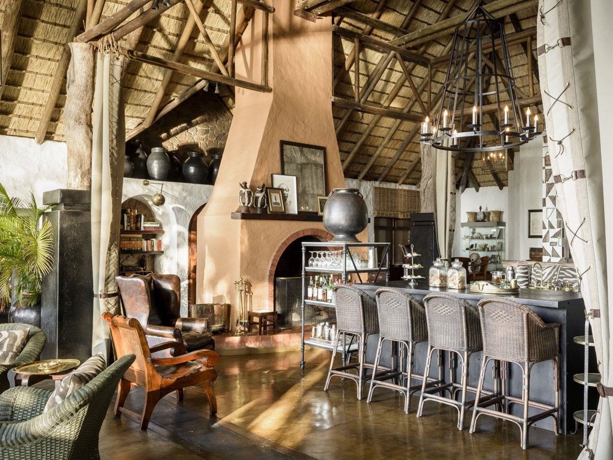The bar at Singita Ebony Lodge in South Africa