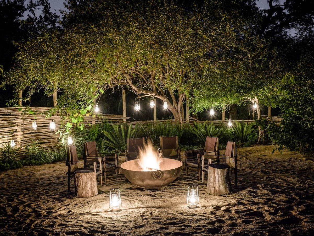 Campfire at Singita Ebony Lodge in South Africa