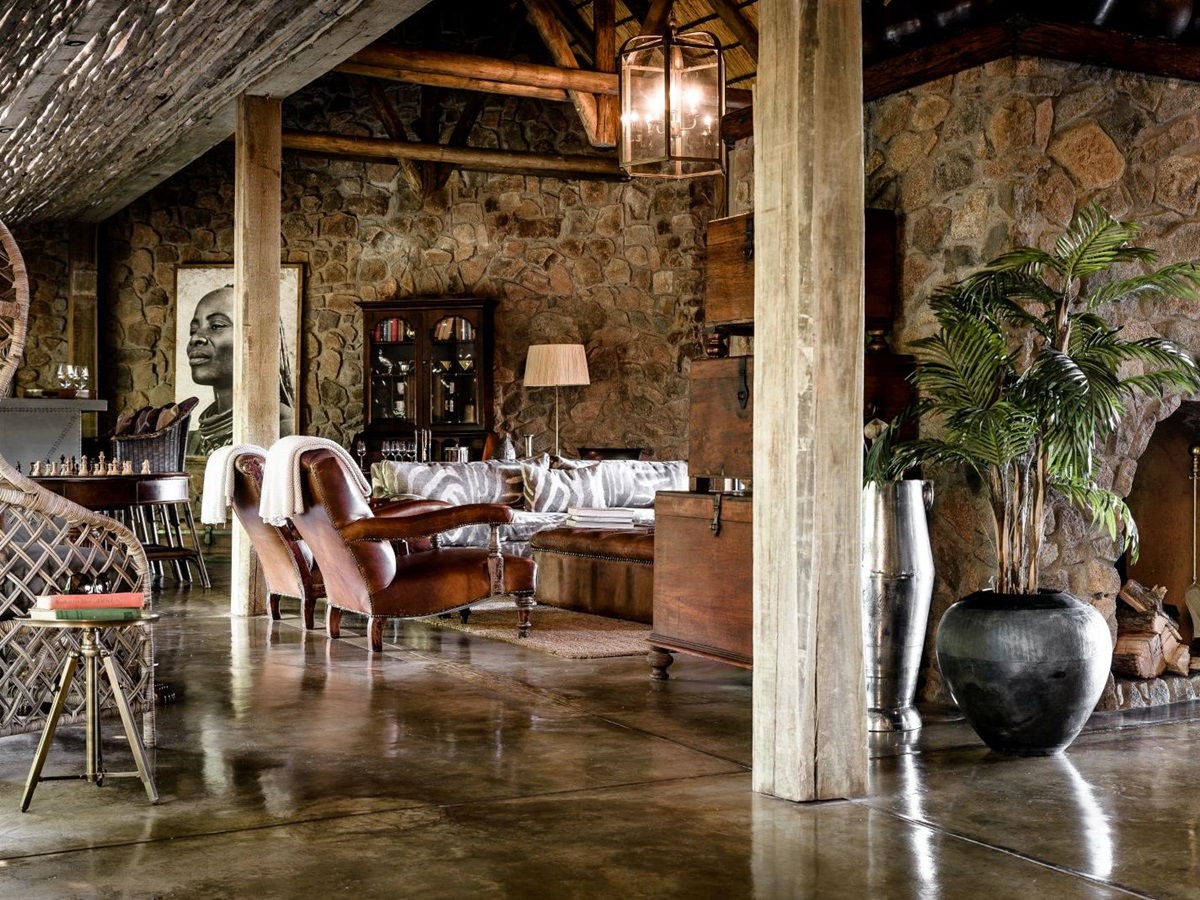 Sitting room at Singita Ebony Lodge in South Africa