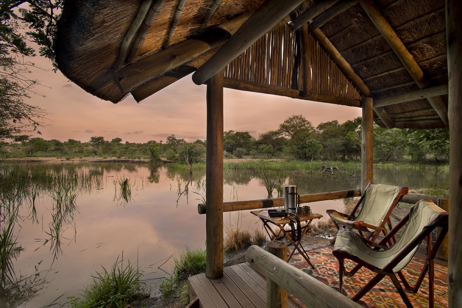 Viewing deck by the river at Tanda Tula Safari Camp in South Africa 