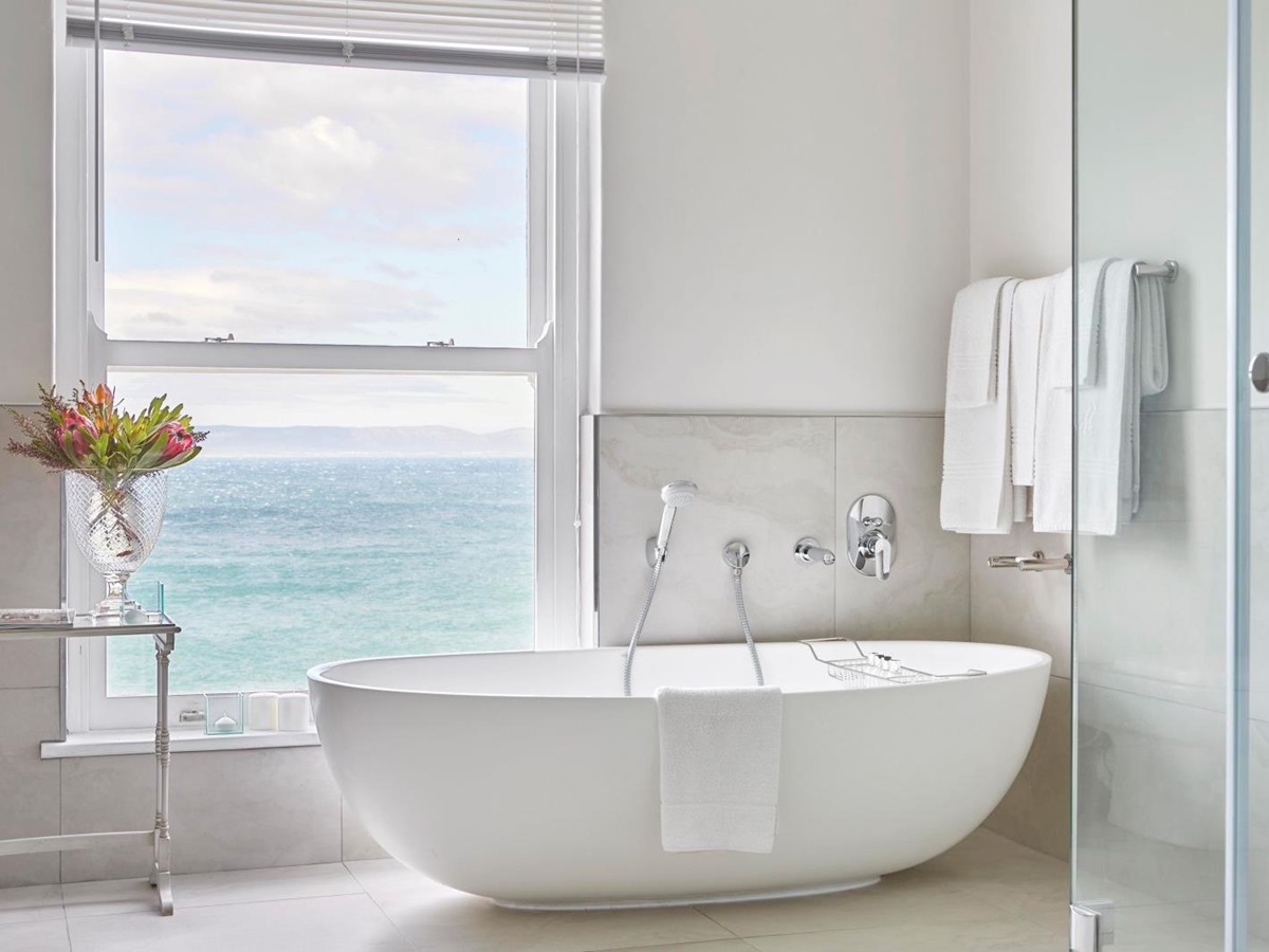 Premier suite bathroom at The Marine in South Africa