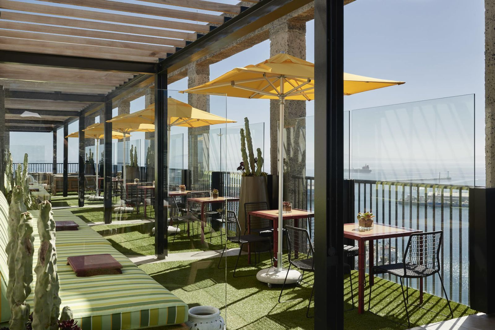 The rooftop bar at  The Silo Hotel in Cape Town