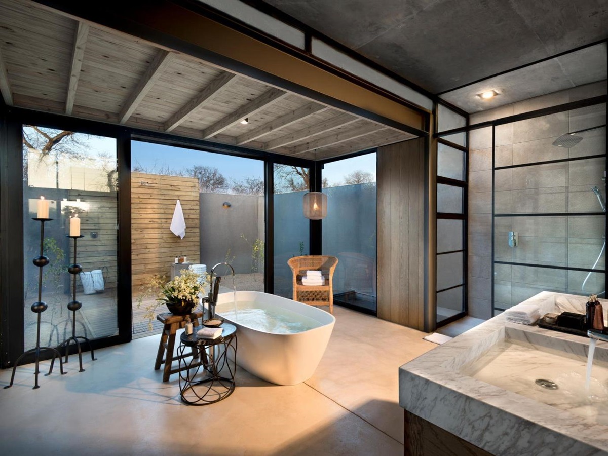 Guest bathroom at Fish Eagle Villa at Lion Sands in Kruger National Park in South Africa