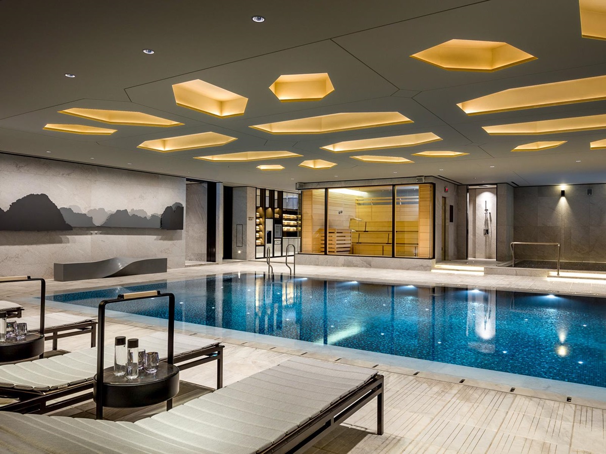 Main swimming pool at Four Seasons Hotel Seoul