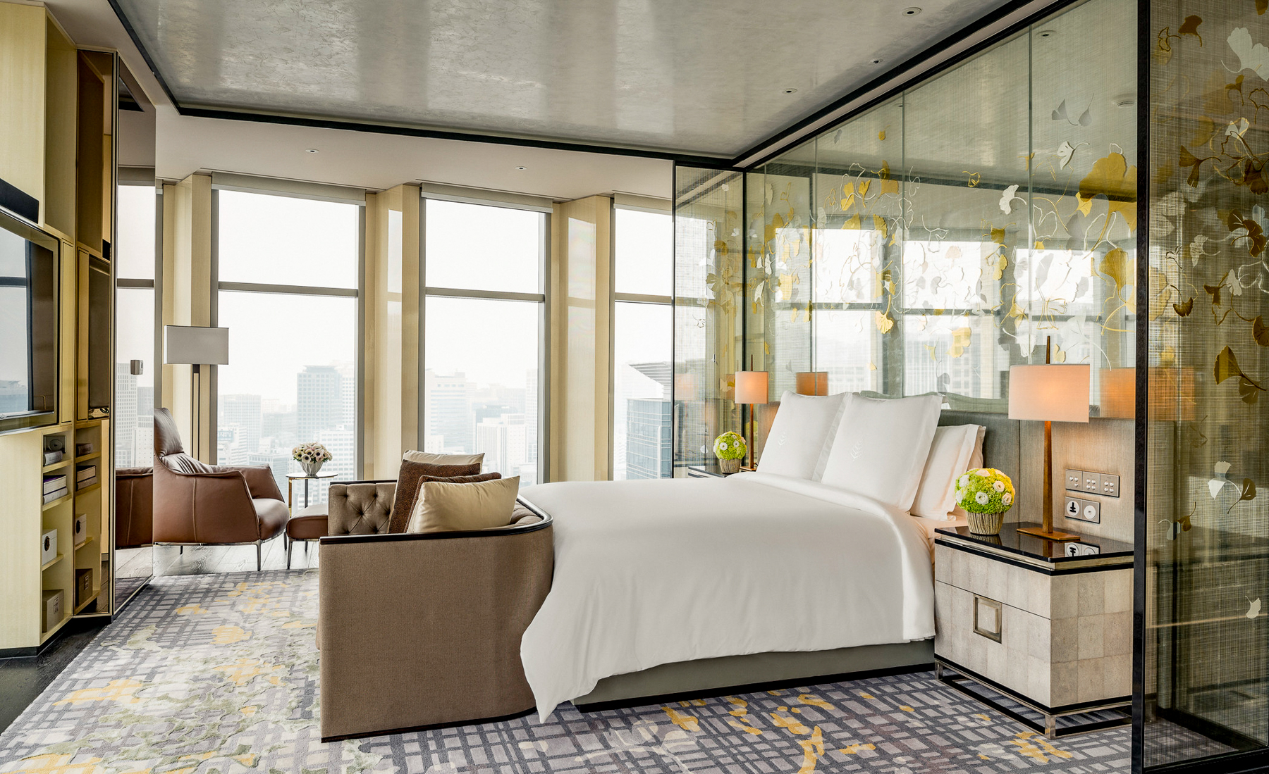 Presidential Three Bedroom Suite bedroom at Four Seasons Hotel Seoul