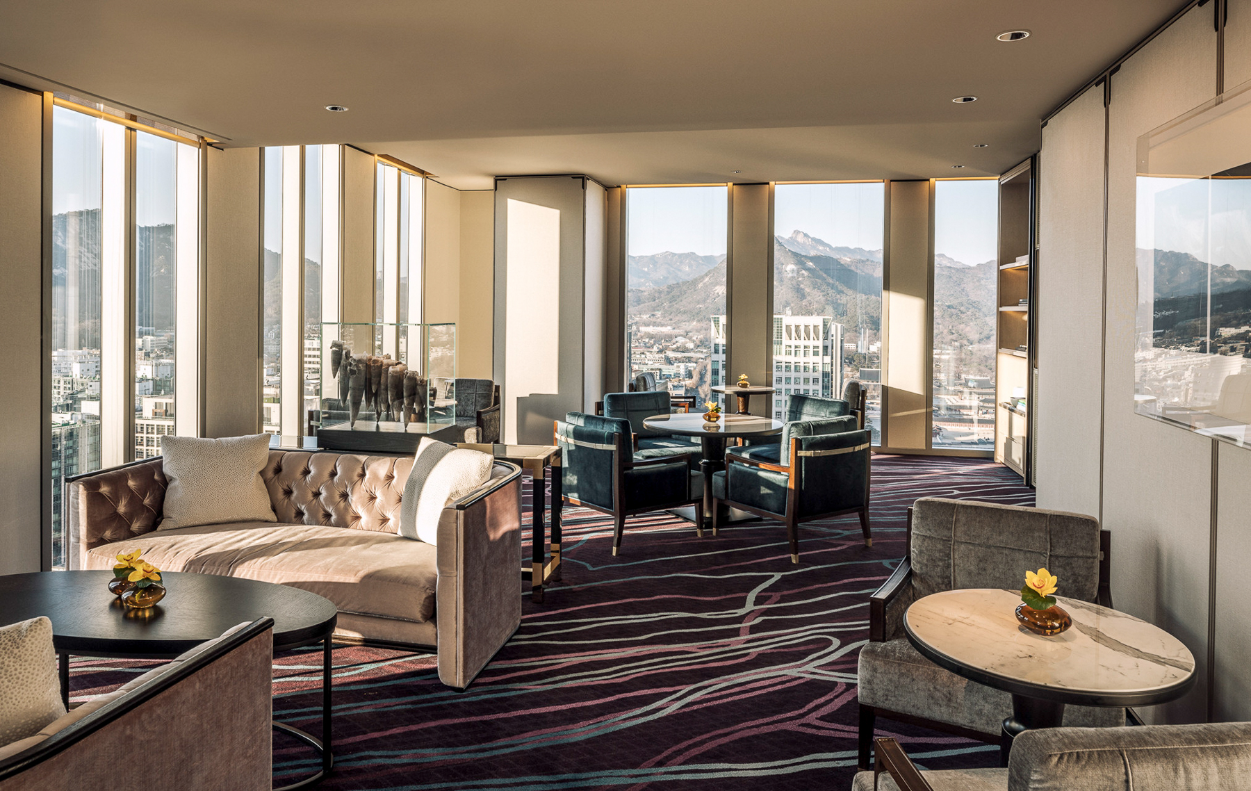 Guest suite lounge at Four Seasons Hotel Seoul
