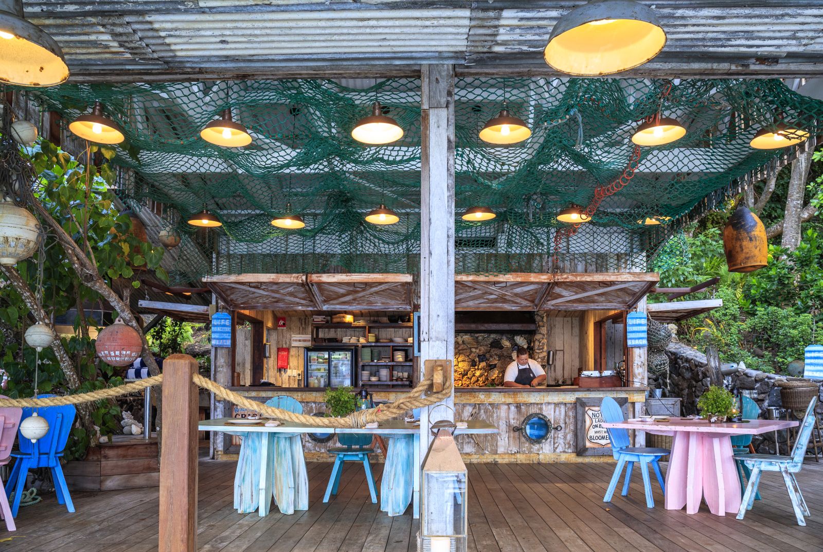 Casual Walker d'Plank restaurant at luxury resort Kokomo Island in Fiji