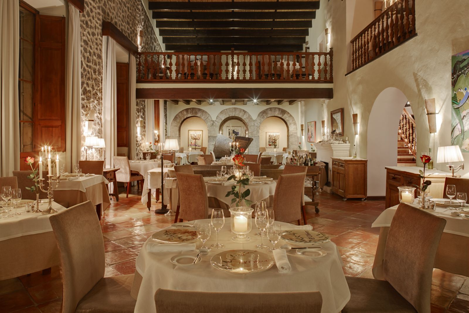 The restaurant at Belmond La Residencia hotel in Mallorca