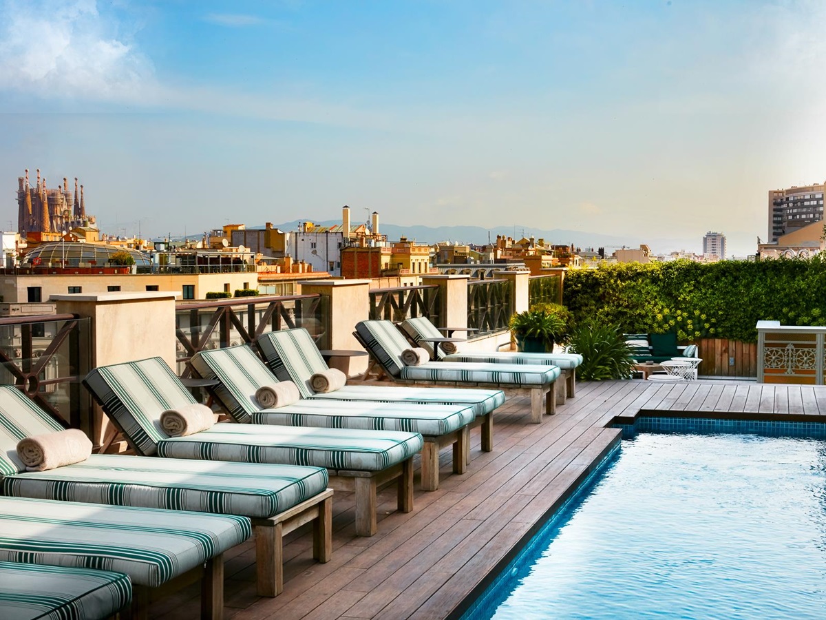 Rooftop swimming pool at the Cotton House Hotel in Barcelona