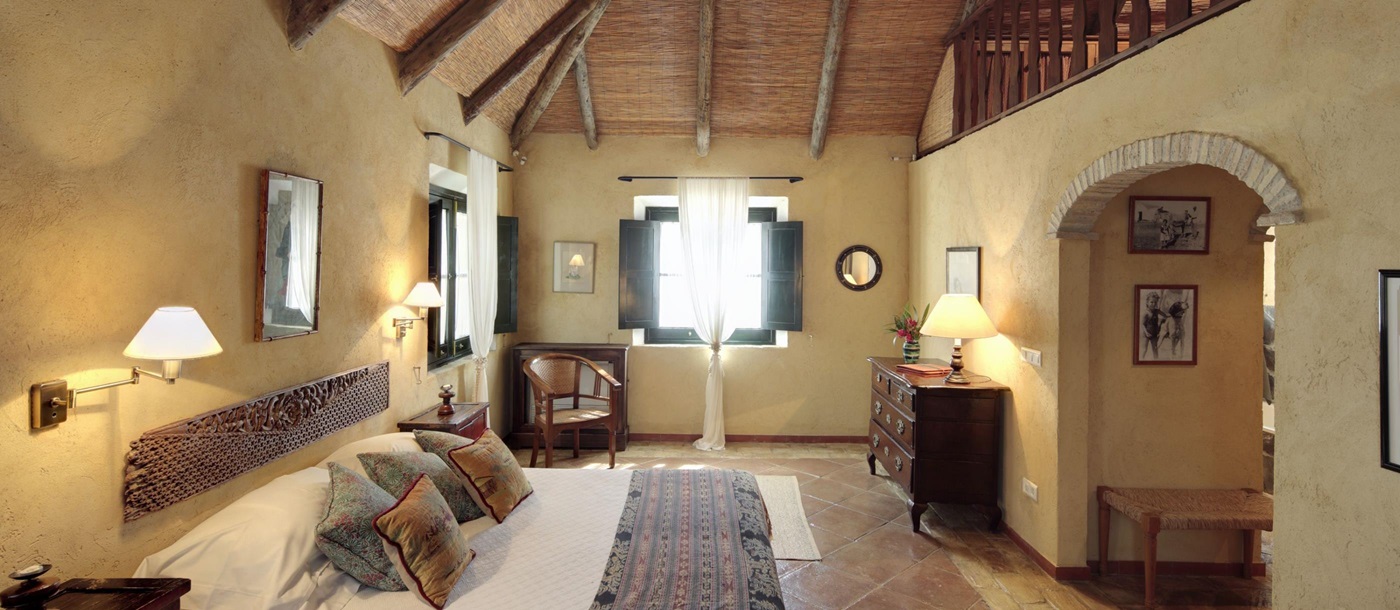 A double bedroom in Hacienda de San Rafael, Spain