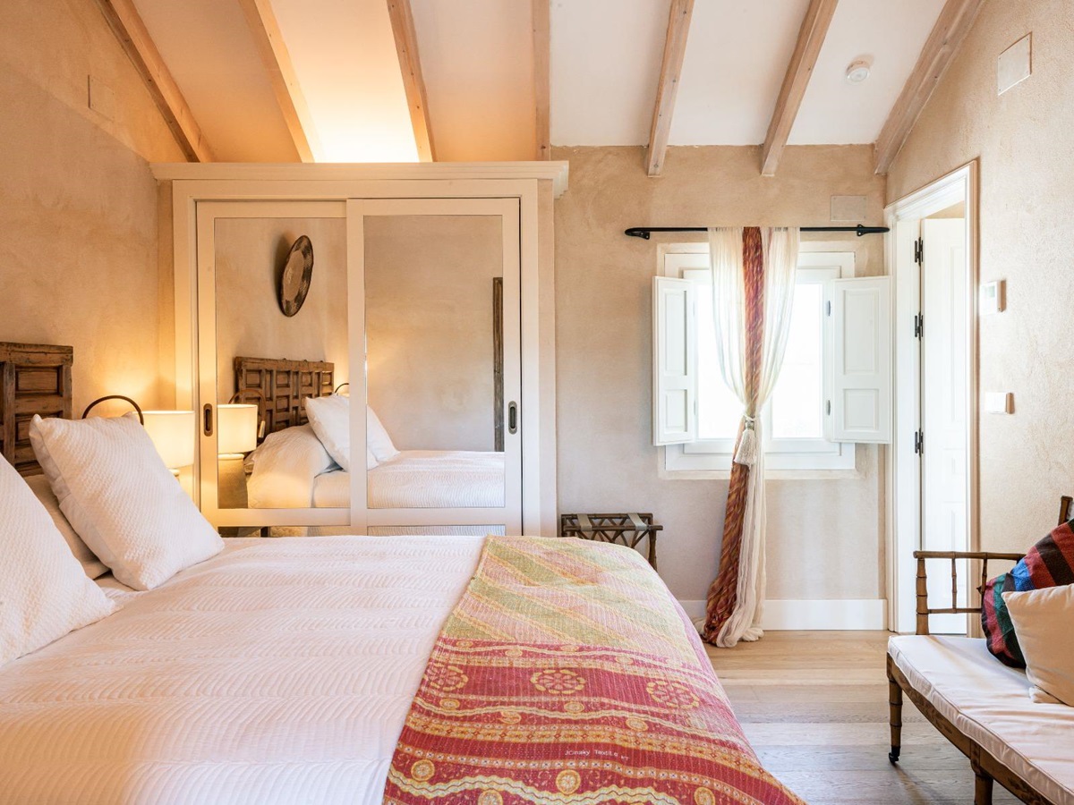 Guest bedroom at Hacienda de San Rafael in Andalusia
