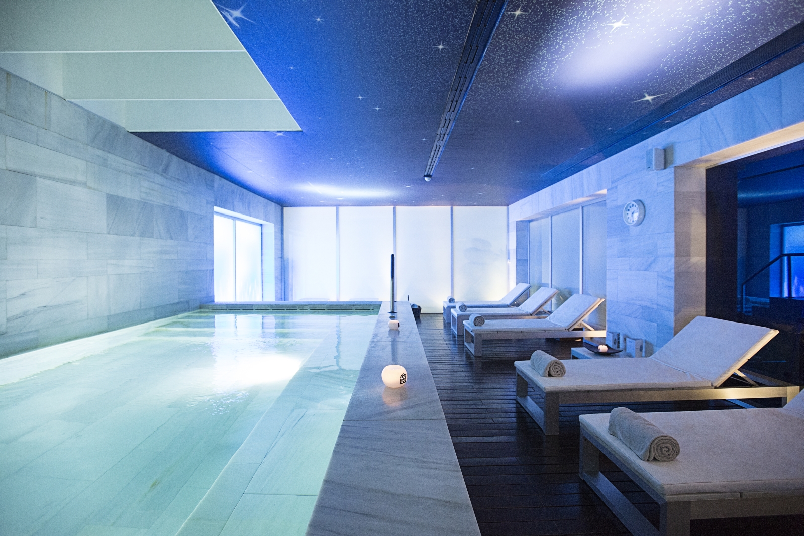 Spa and pool at Hospes Palacio de Los Patos in Spain