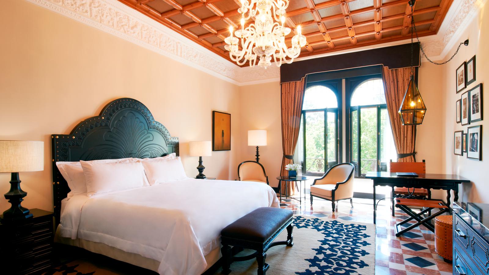 Guest room at the Hotel Alfonso XIII in Seville