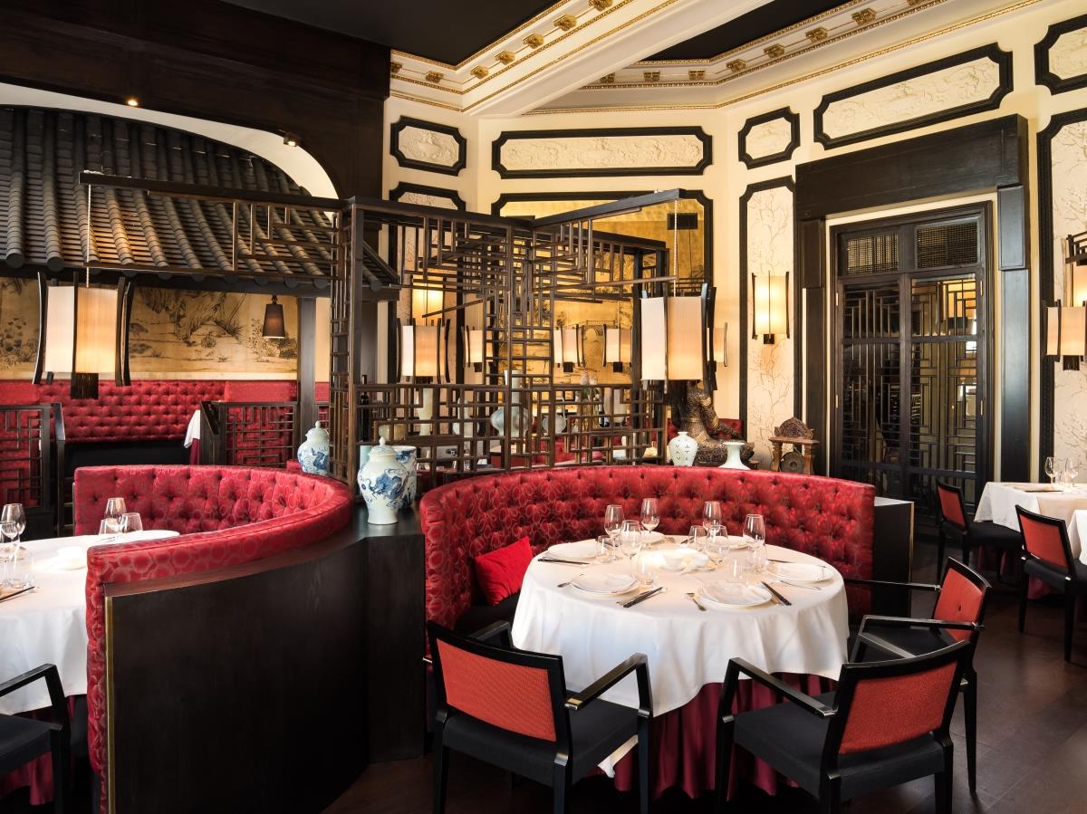 Restaurante Saigon at Hotel Maria Cristina in Spain