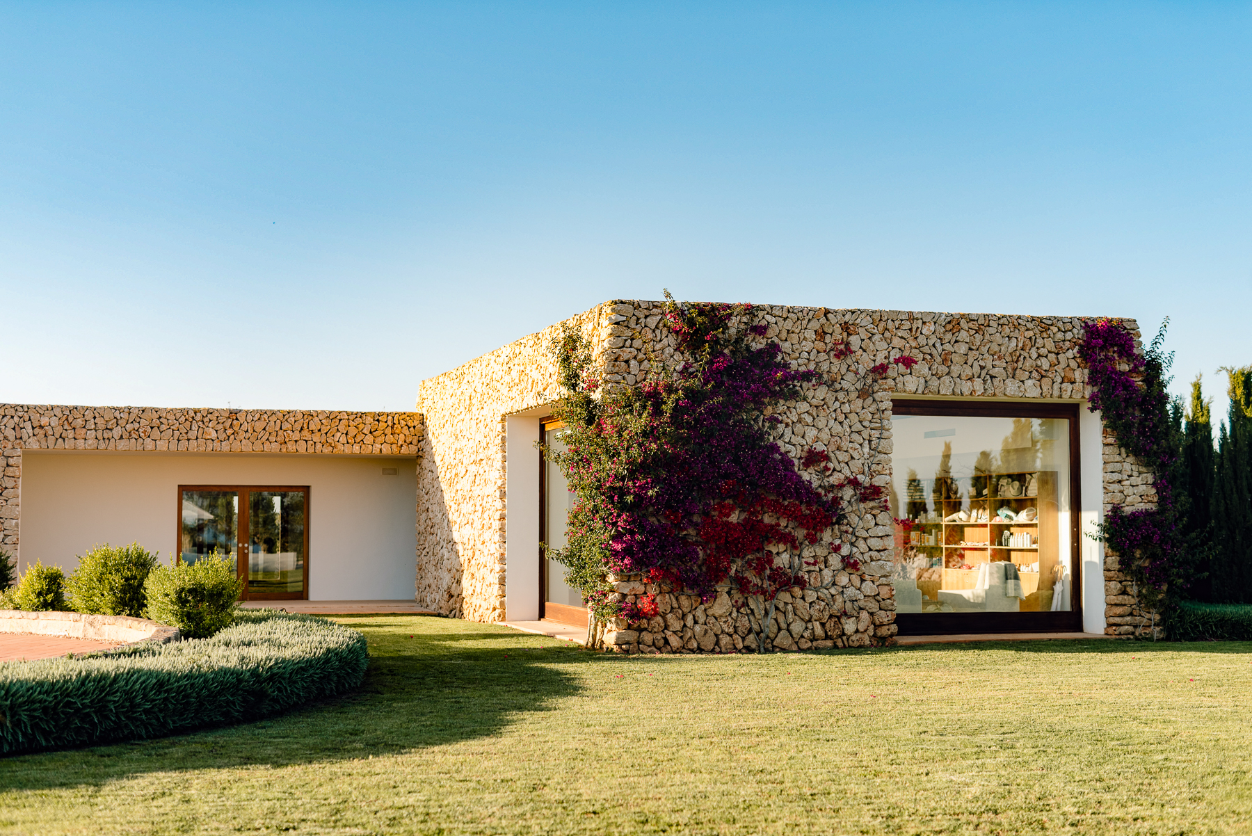 Exterior view of the wellness building at Hotel Torralbenc in Menorca