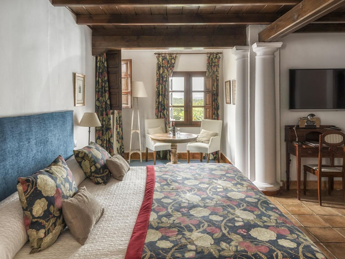 Spacious Deluxe Room at luxury resort La Bobadilla near Grenada, Spain