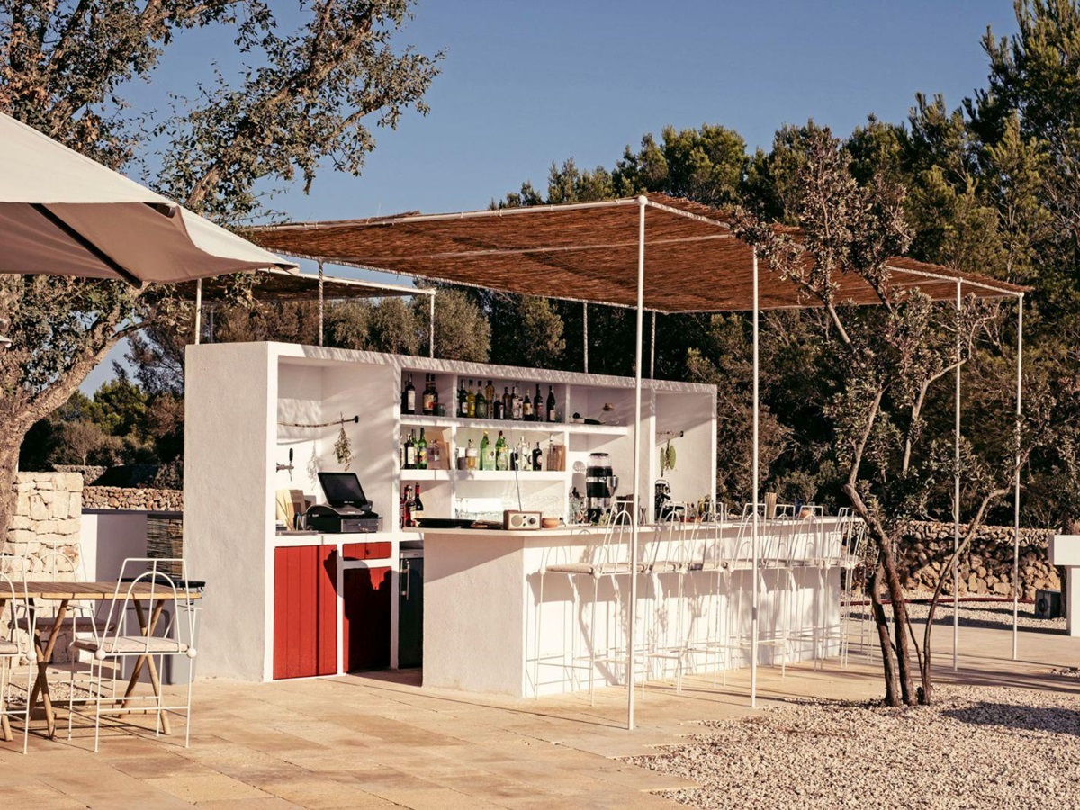 The outdoor pool bar at Menorca Experimental hotel