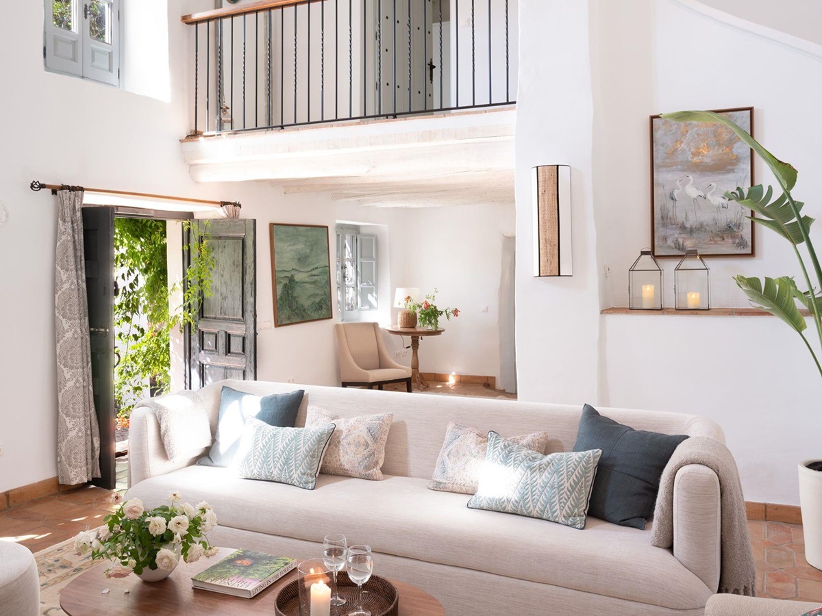 Living room at Finca Flores, Andalucia
