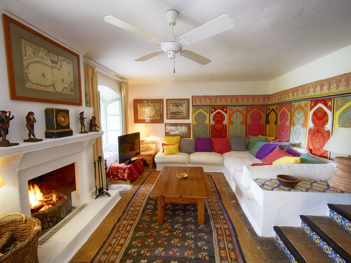 The sitting room in Tramores Estate, Andalucia