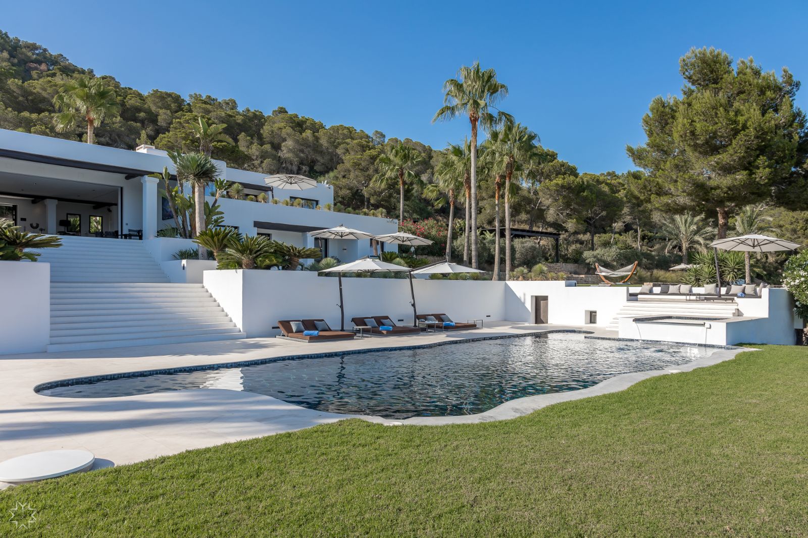 Exterior of at Can Nemo in Ibiza