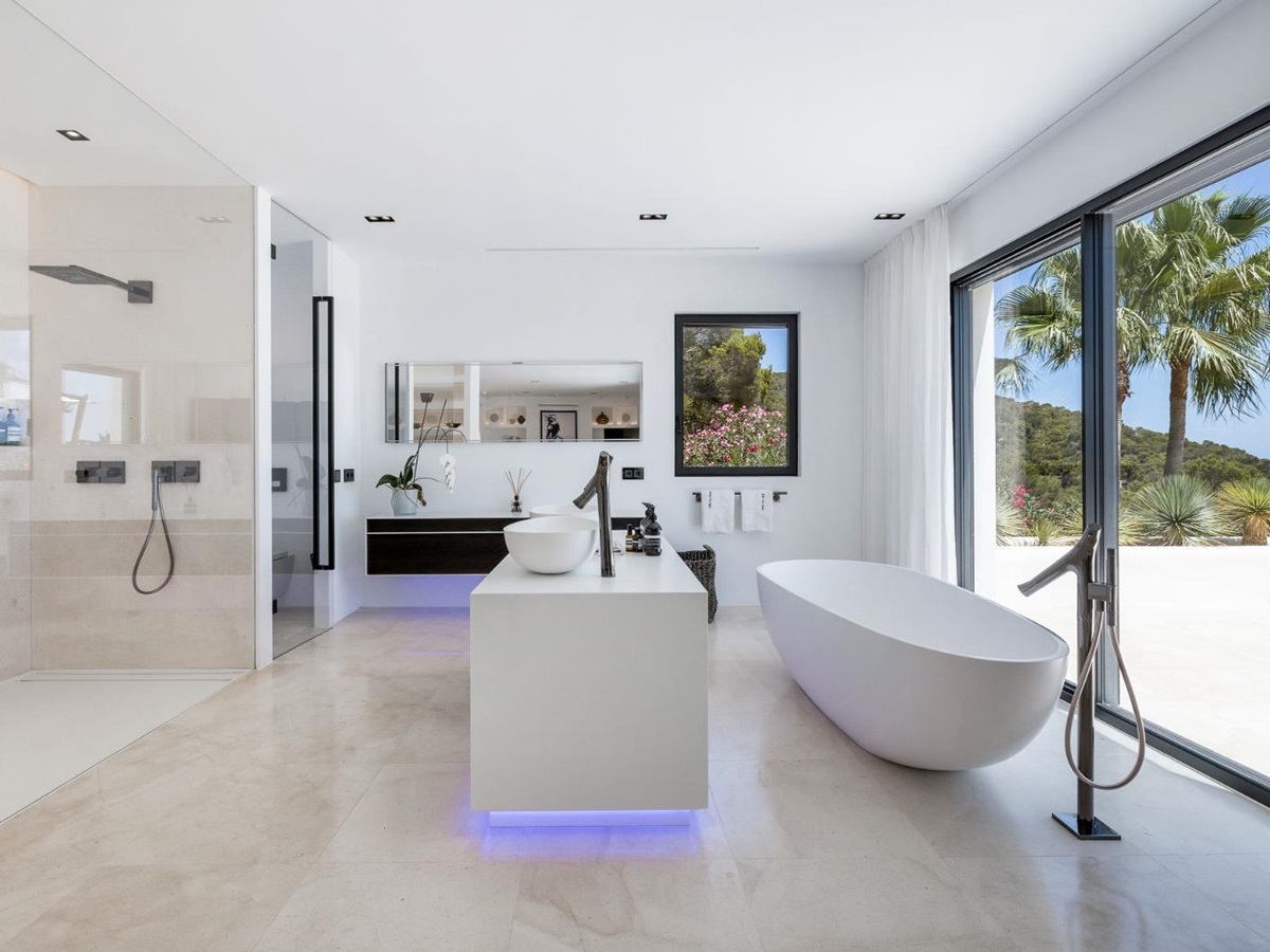 Master Bathroom at Can Nemo in Ibiza