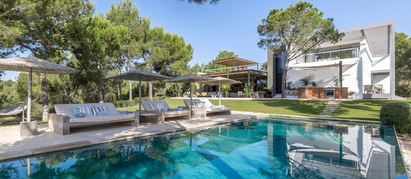 Full view of Villa Paloma in Ibiza
