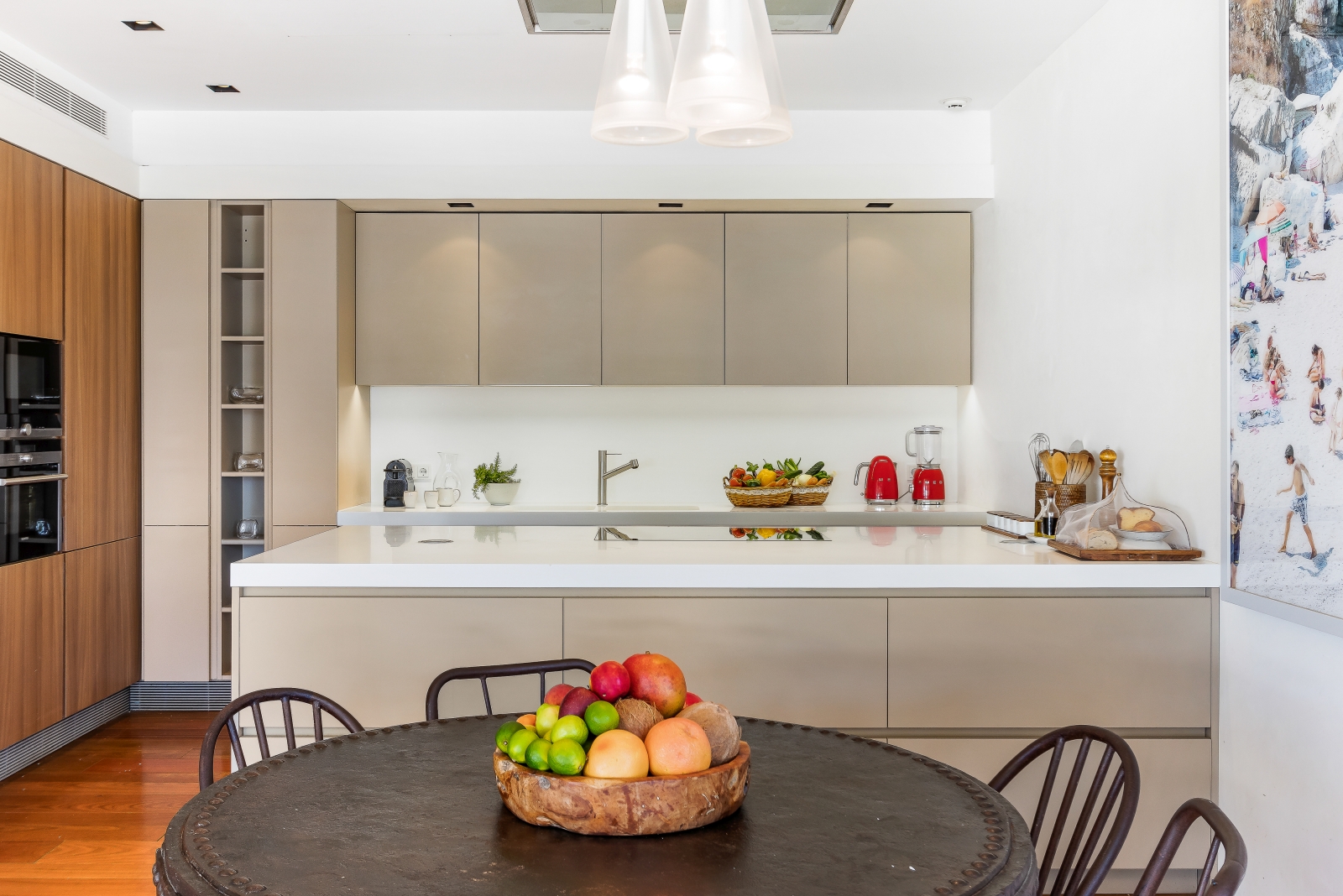 The kitchen of Villa Xi