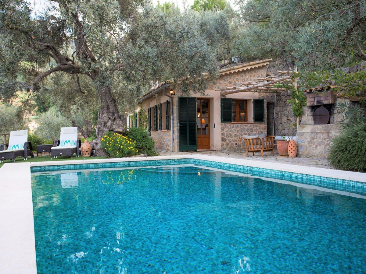 Pool at Can Olivia