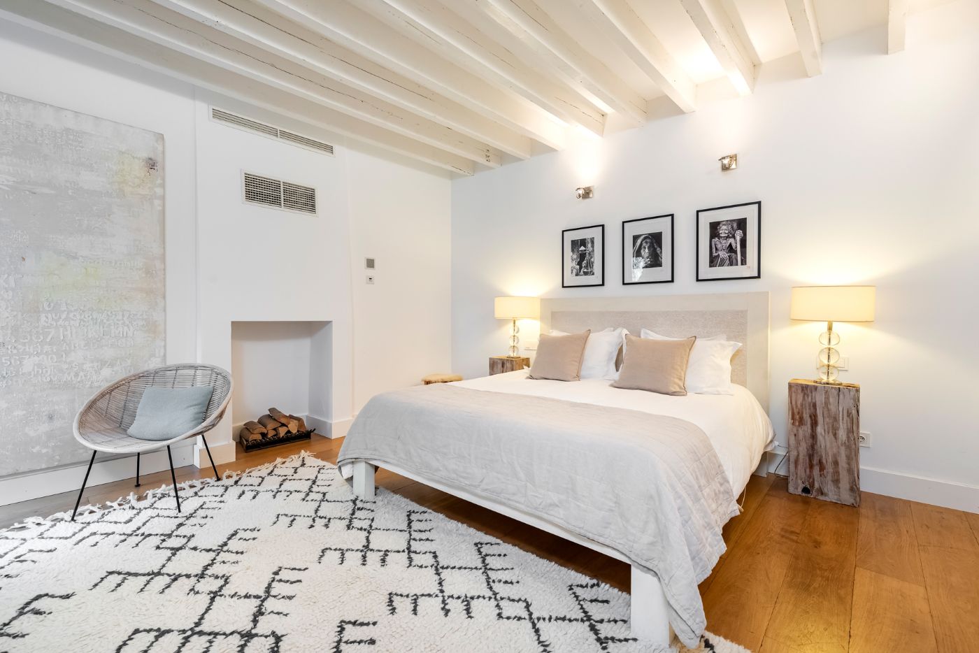 Double bedroom at Casa Blanca