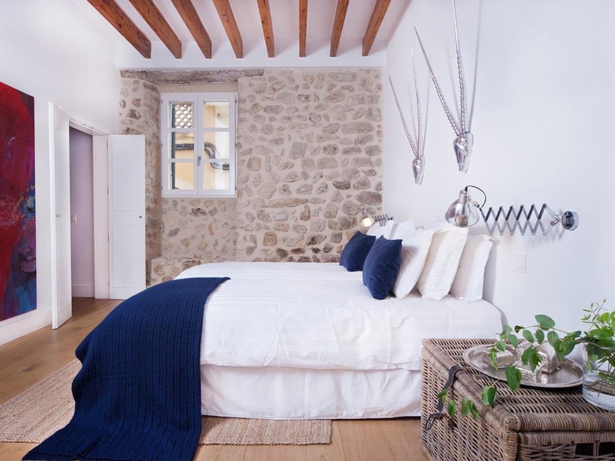 Double bedroom at Casa Blanca
