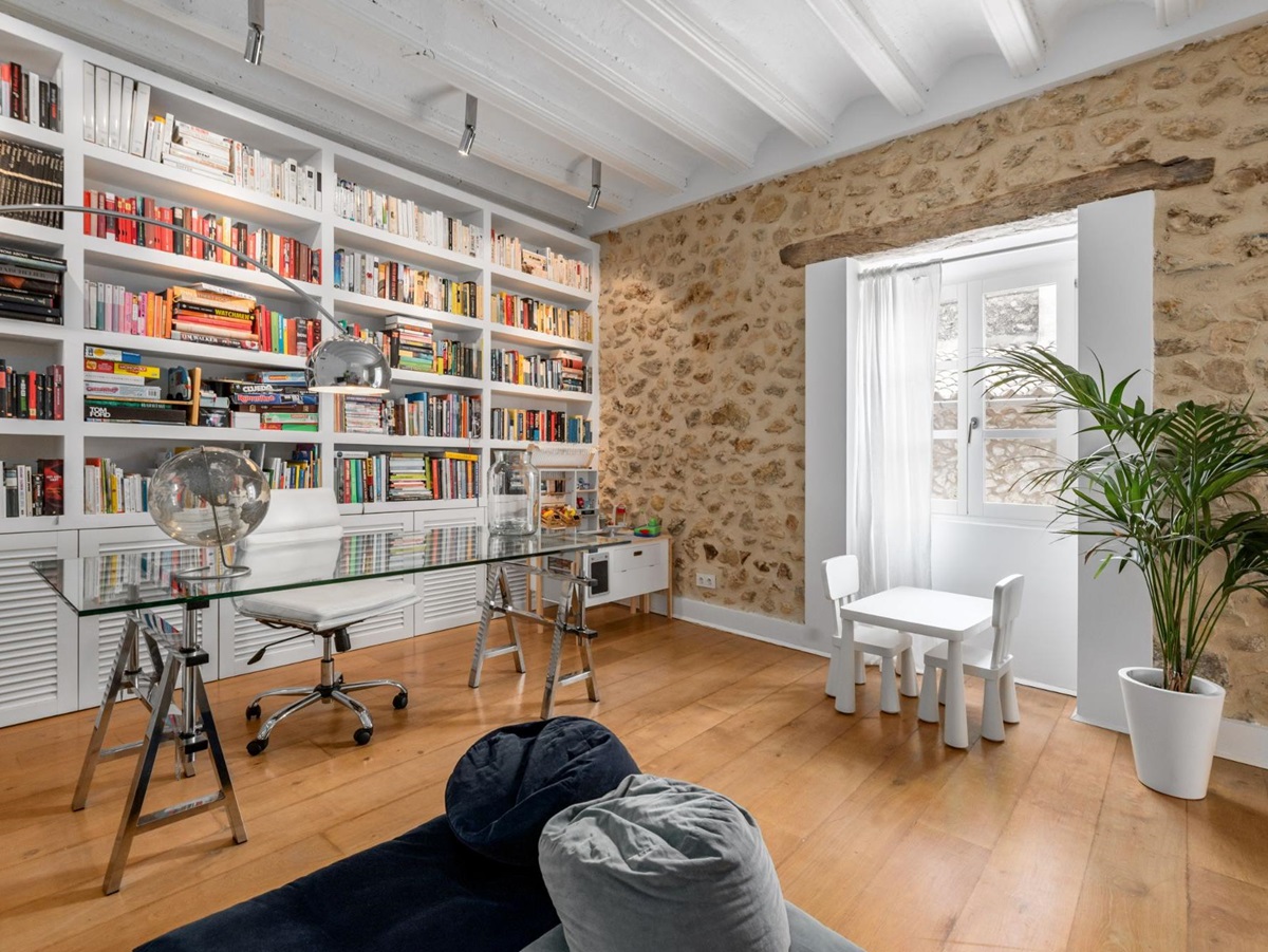 Office at Casa Blanca