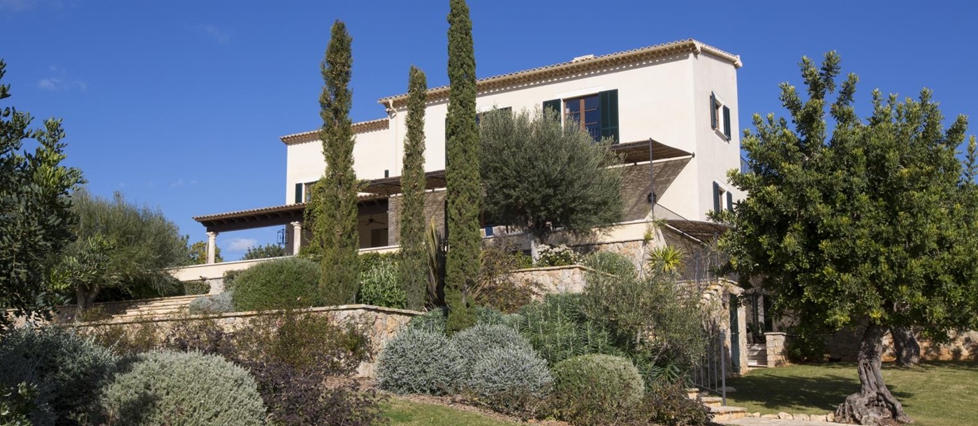 Exterior view and gardens of Casa Hermosa, luxury villa in Mallorca, Spain
