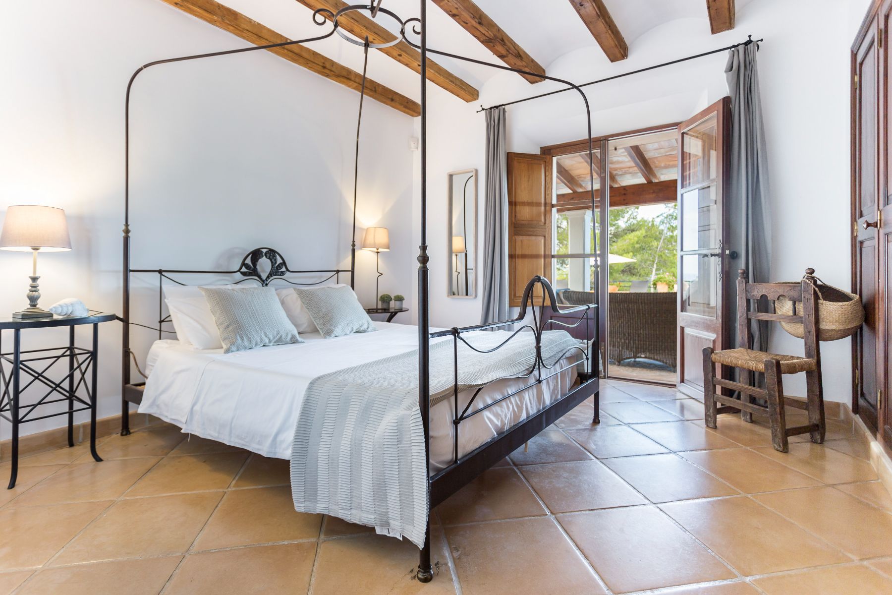 Double bedroom at Casa Serra, Mallorca