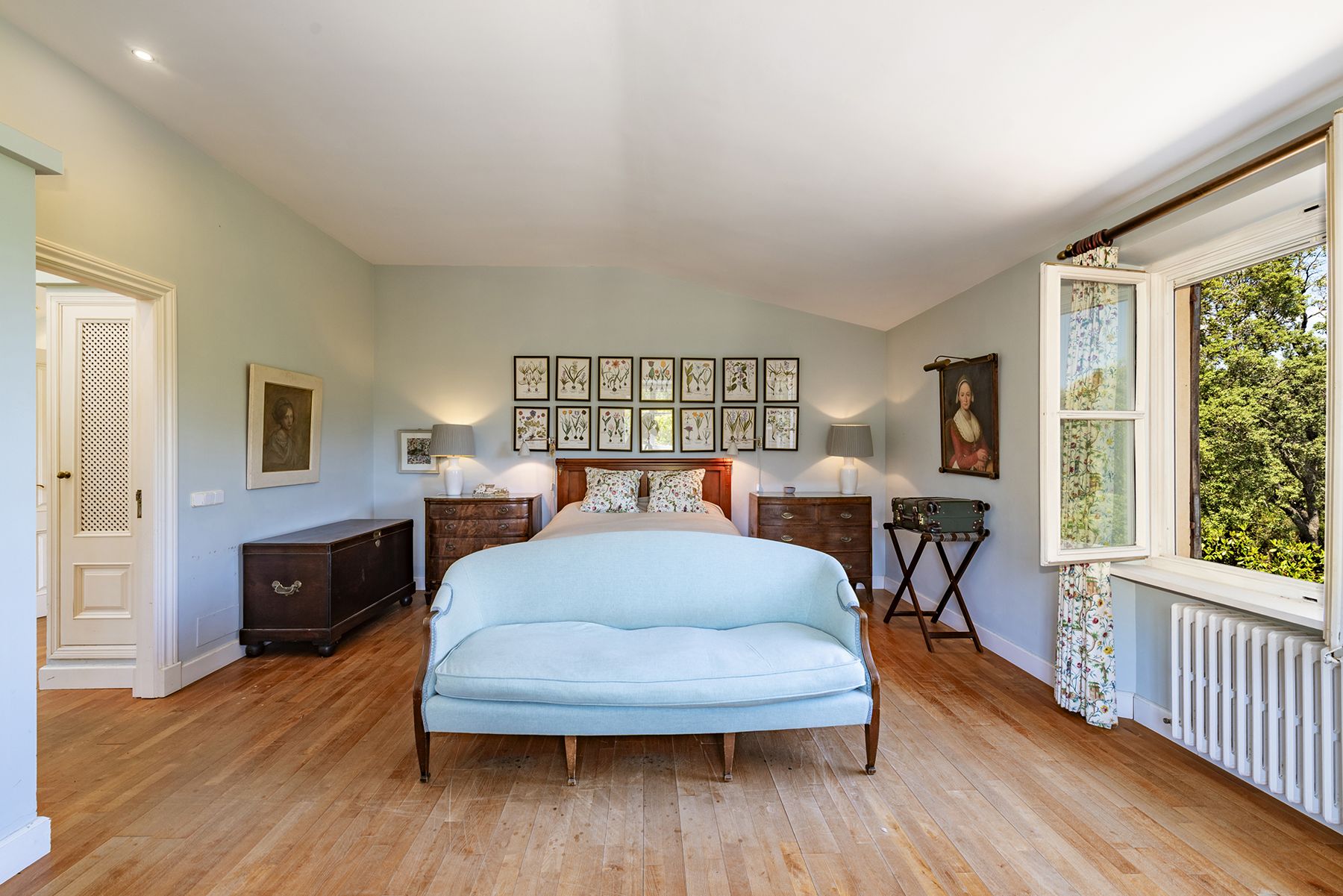 Master bedroom at Finca del Bosque, Mallorca