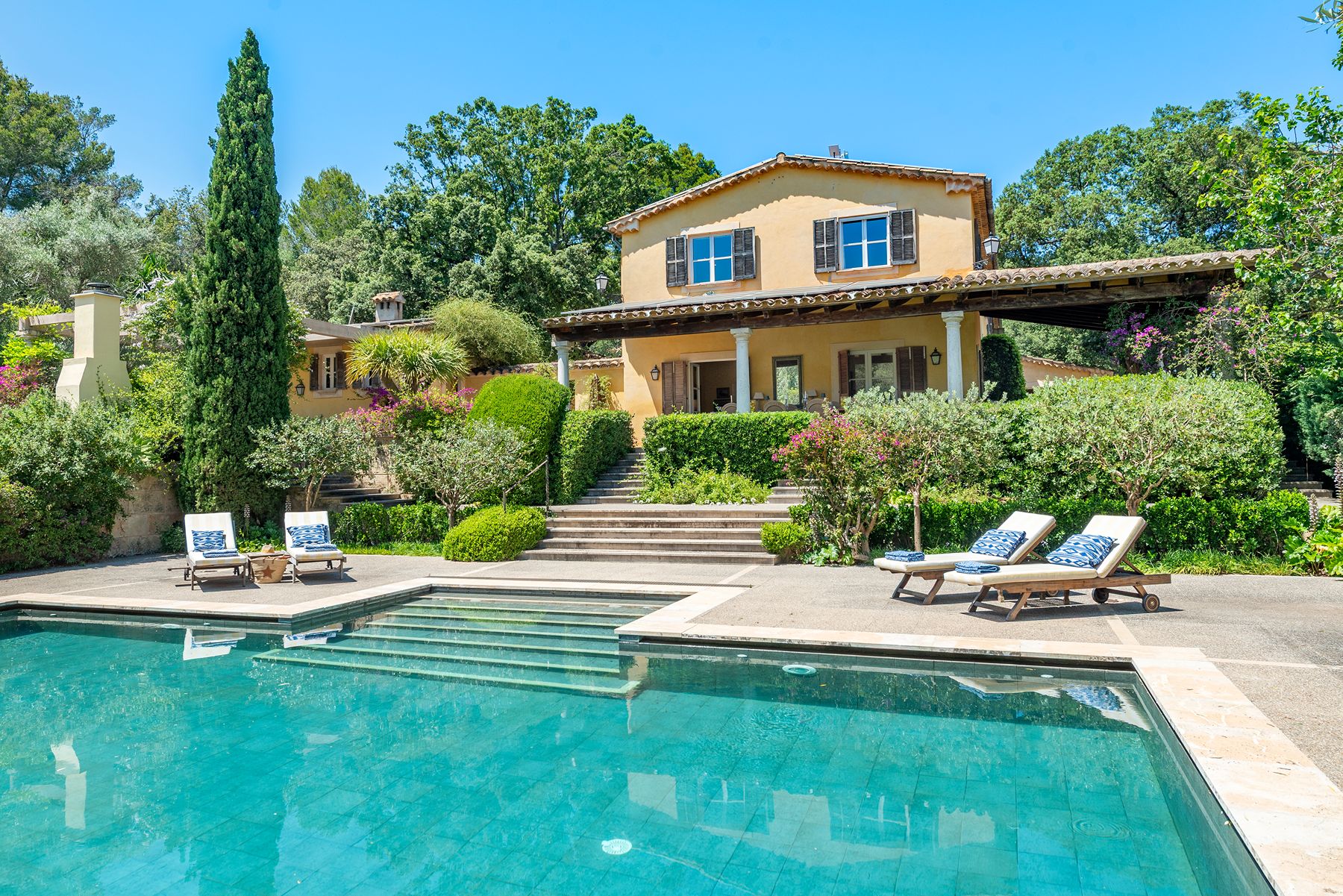 Swimming pool at Finca del Bosque, Mallorca