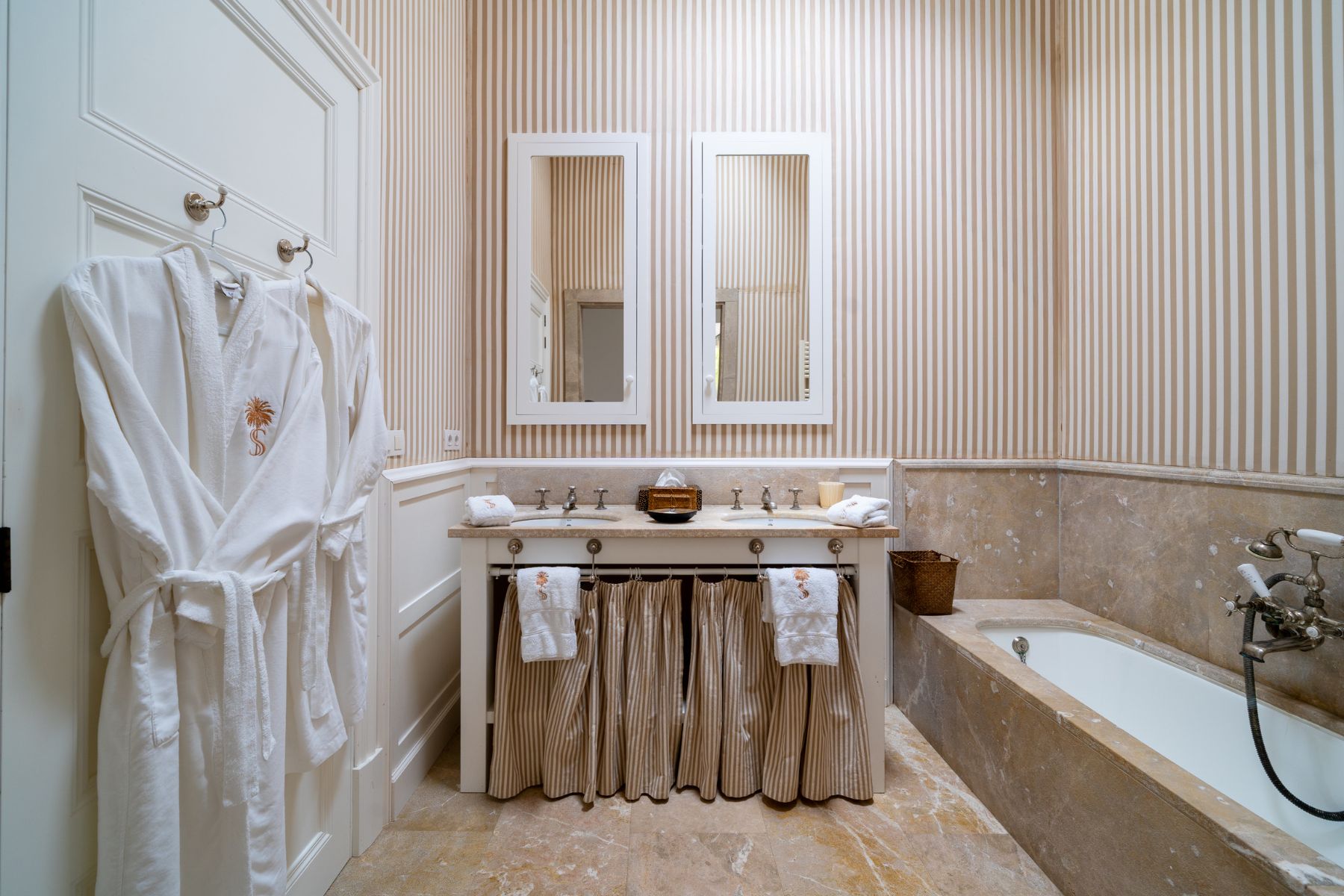Bathroom at Finca Olivera, Mallorca