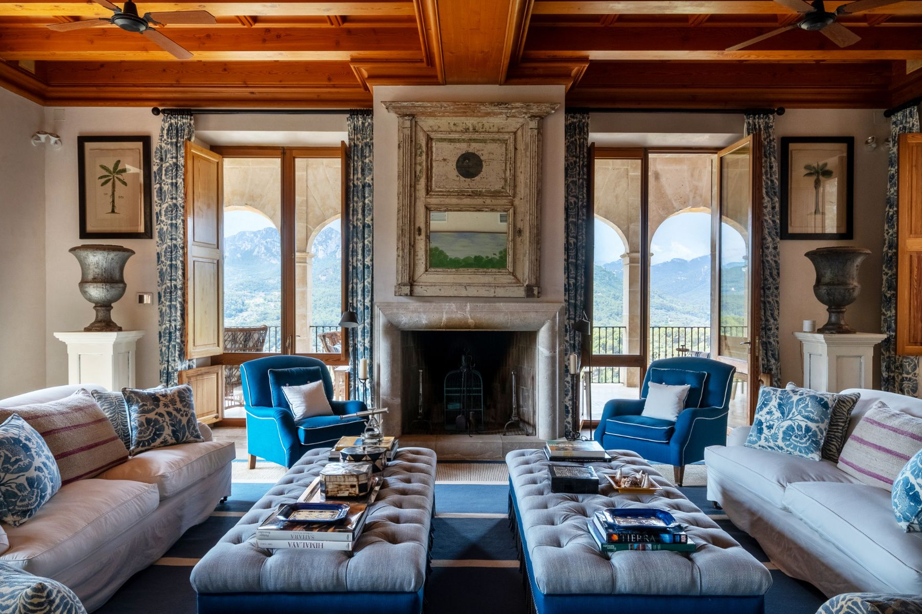 Living room at Finca Olivera, Mallorca