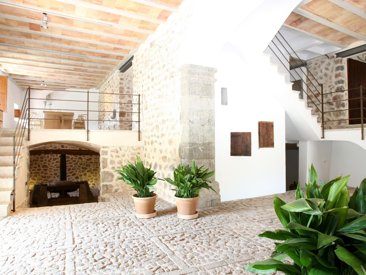 Hallway in La Finca, Mallorca