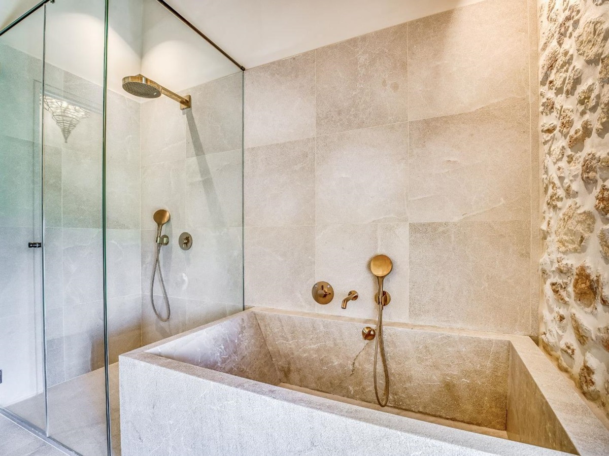 san-lorenzo-mallorca-bathroom-3