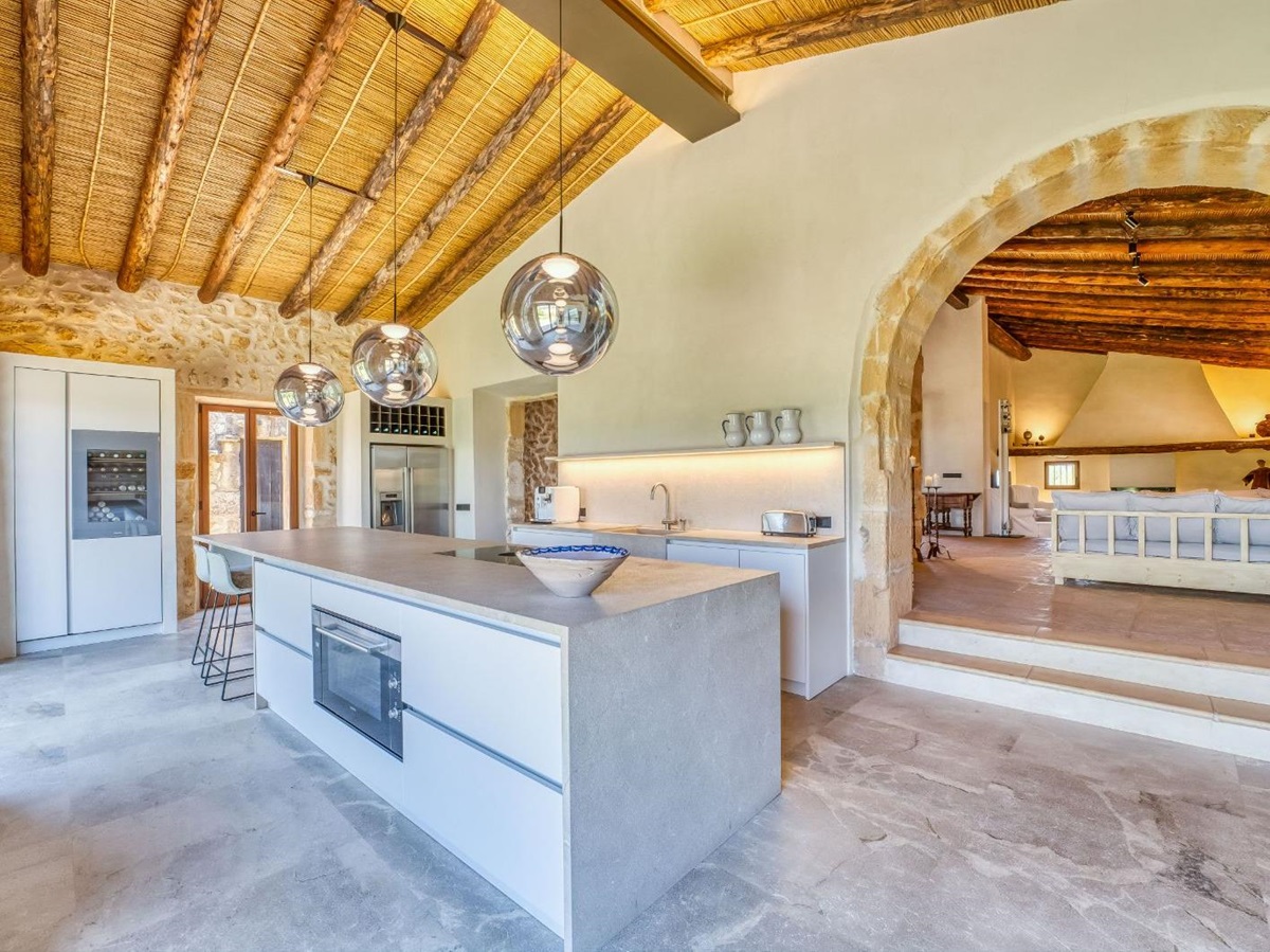 san-lorenzo-mallorca-kitchen-1