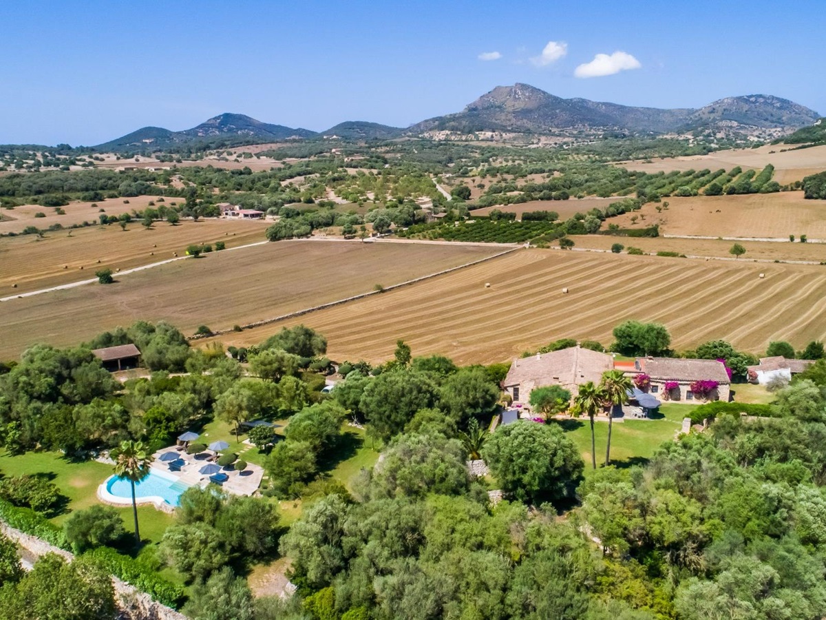 Villa-San Lorenzo-Mallorca-aerial-countryside