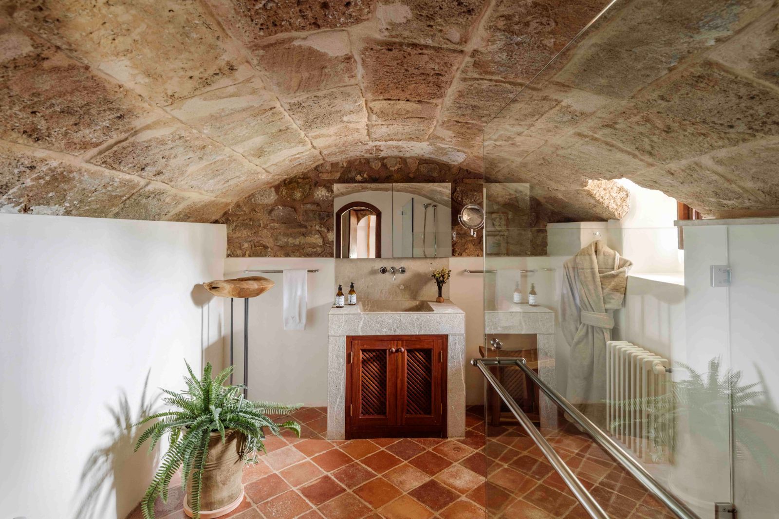 son-balagueret-mallorca-bathroom-1