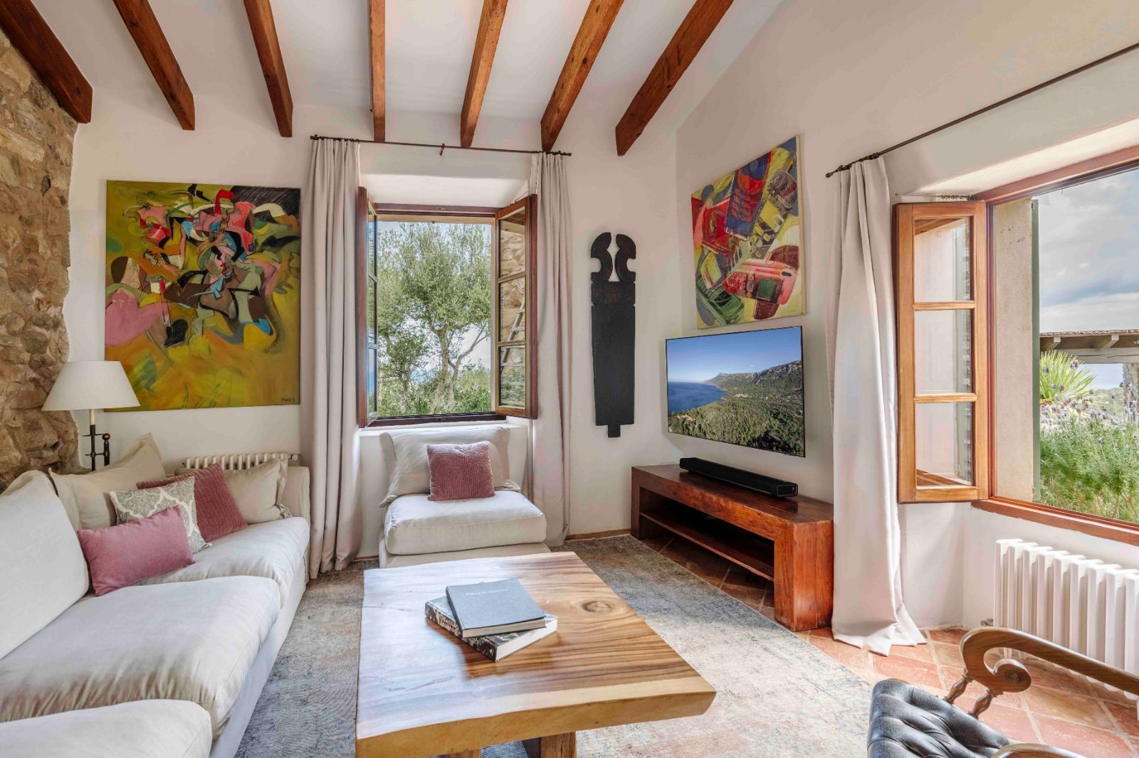 son-balagueret-mallorca-living-room-1