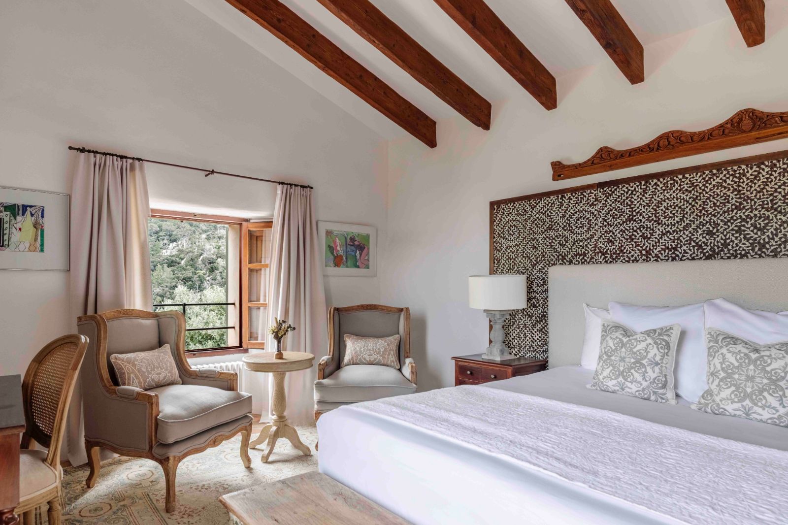 son-balagueret-mallorca-master-bedroom-1