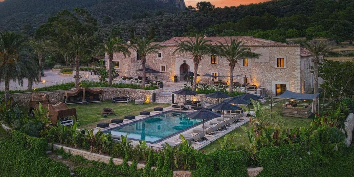 Exterior in the Evening at Son Fuster in Mallorca