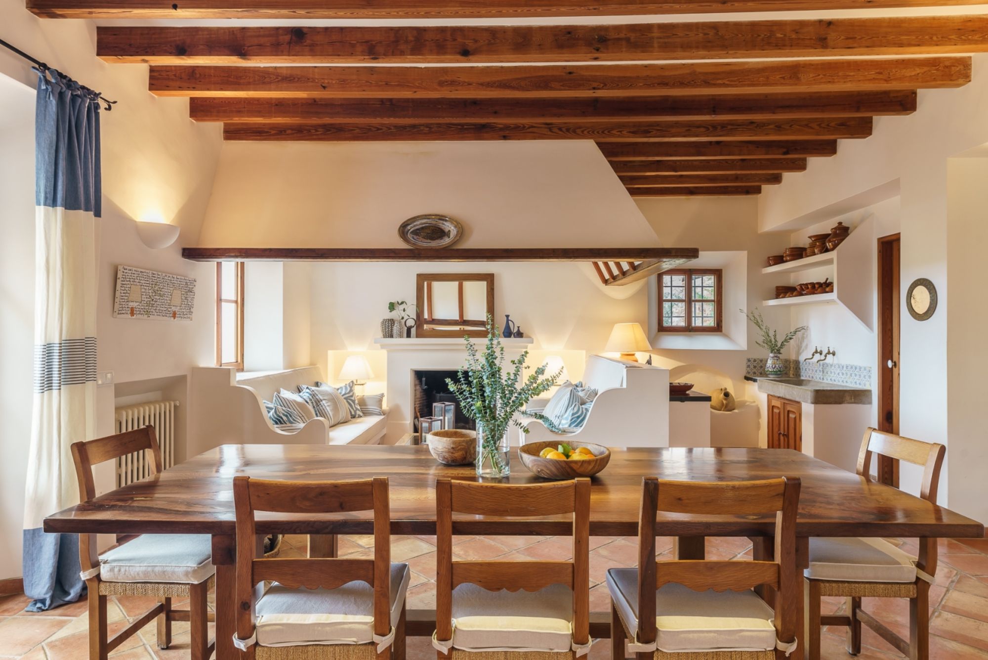 Dining room at Villa Casa Encantata