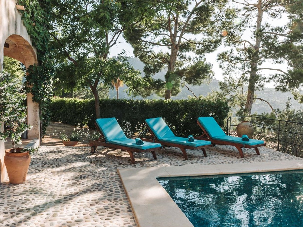 Pool at Villa Cascada