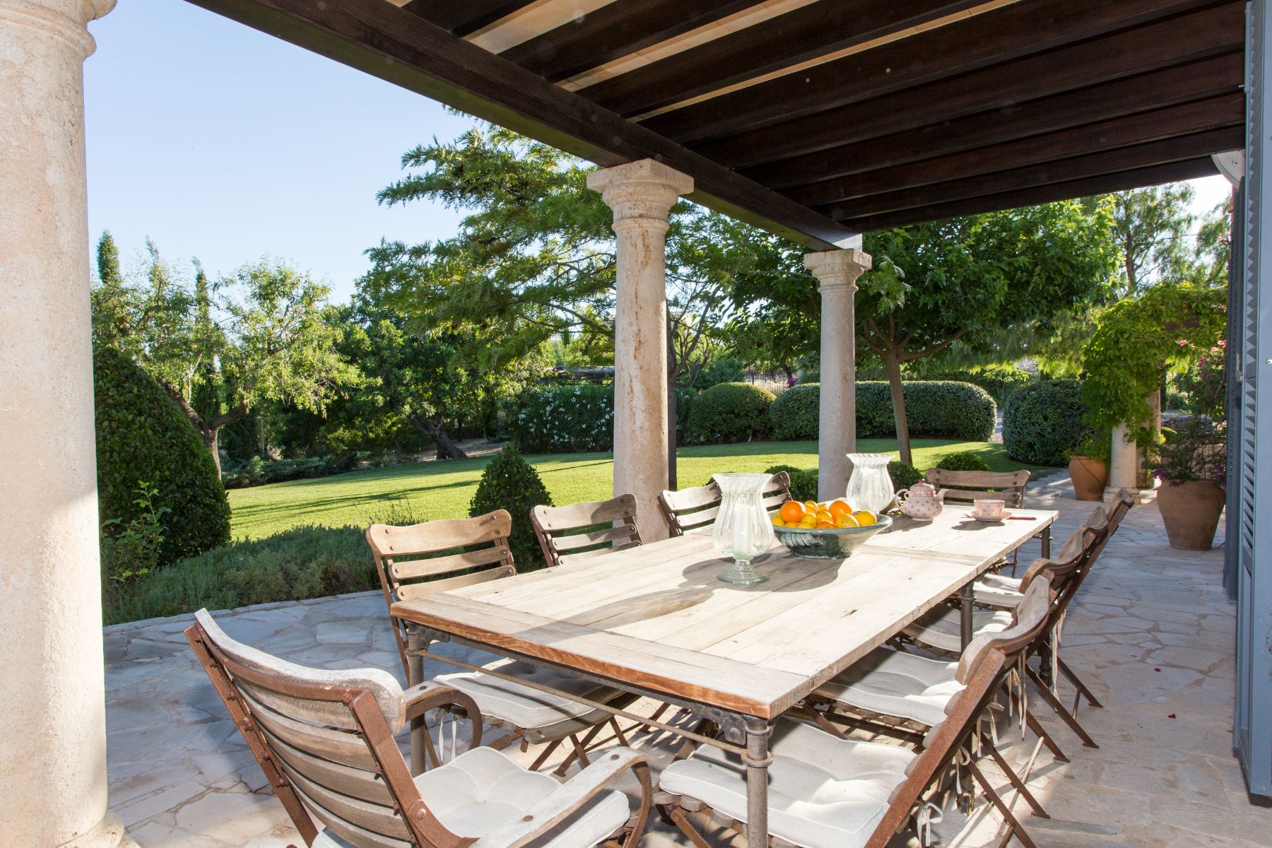 Dining terrace at Villa Maria, Mallorca