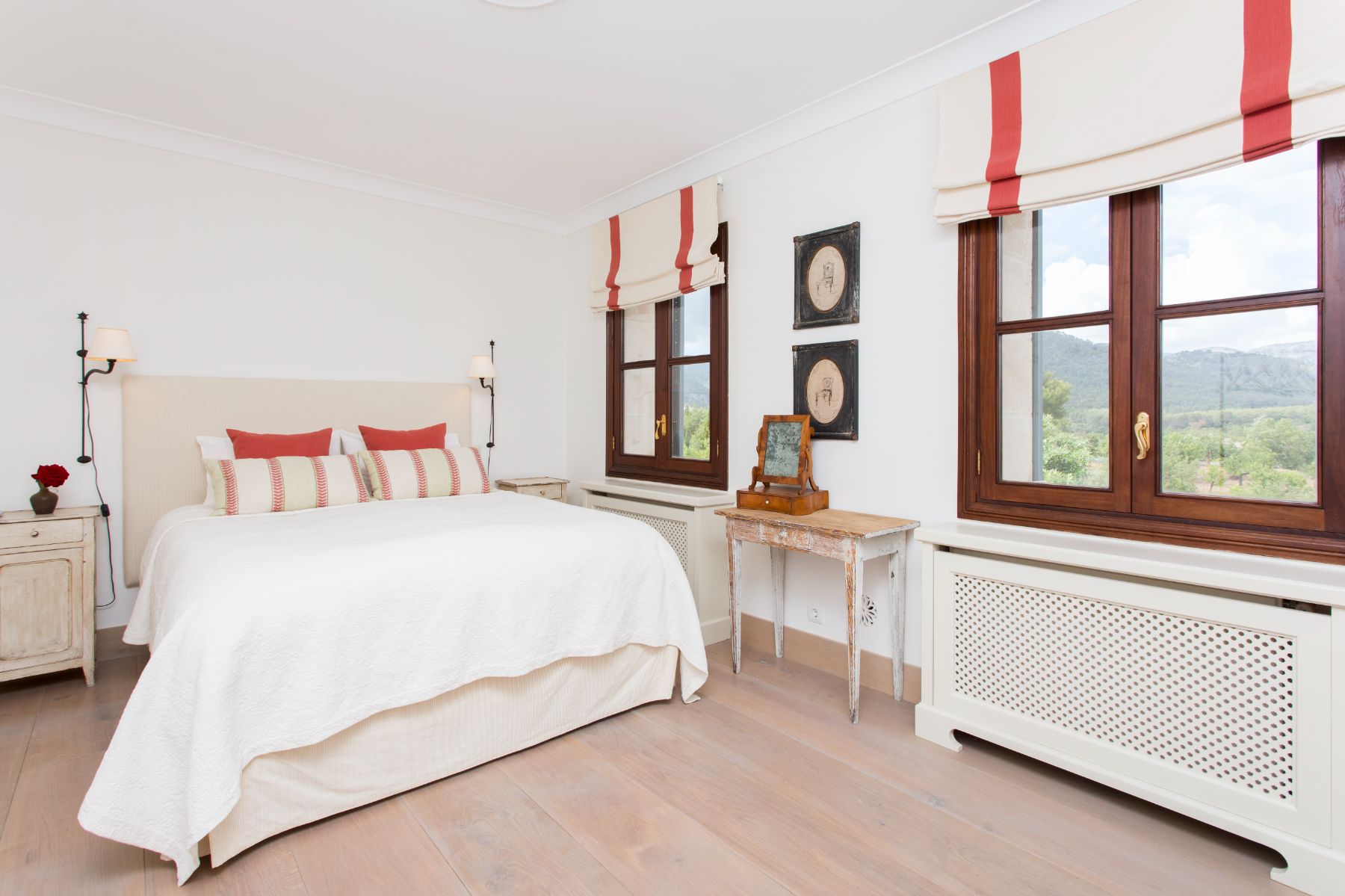 Double bedroom at Villa Maria, Mallorca